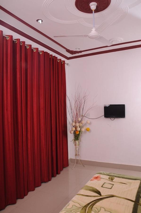 Hotel The Raj Palace Bharatpur Exterior photo